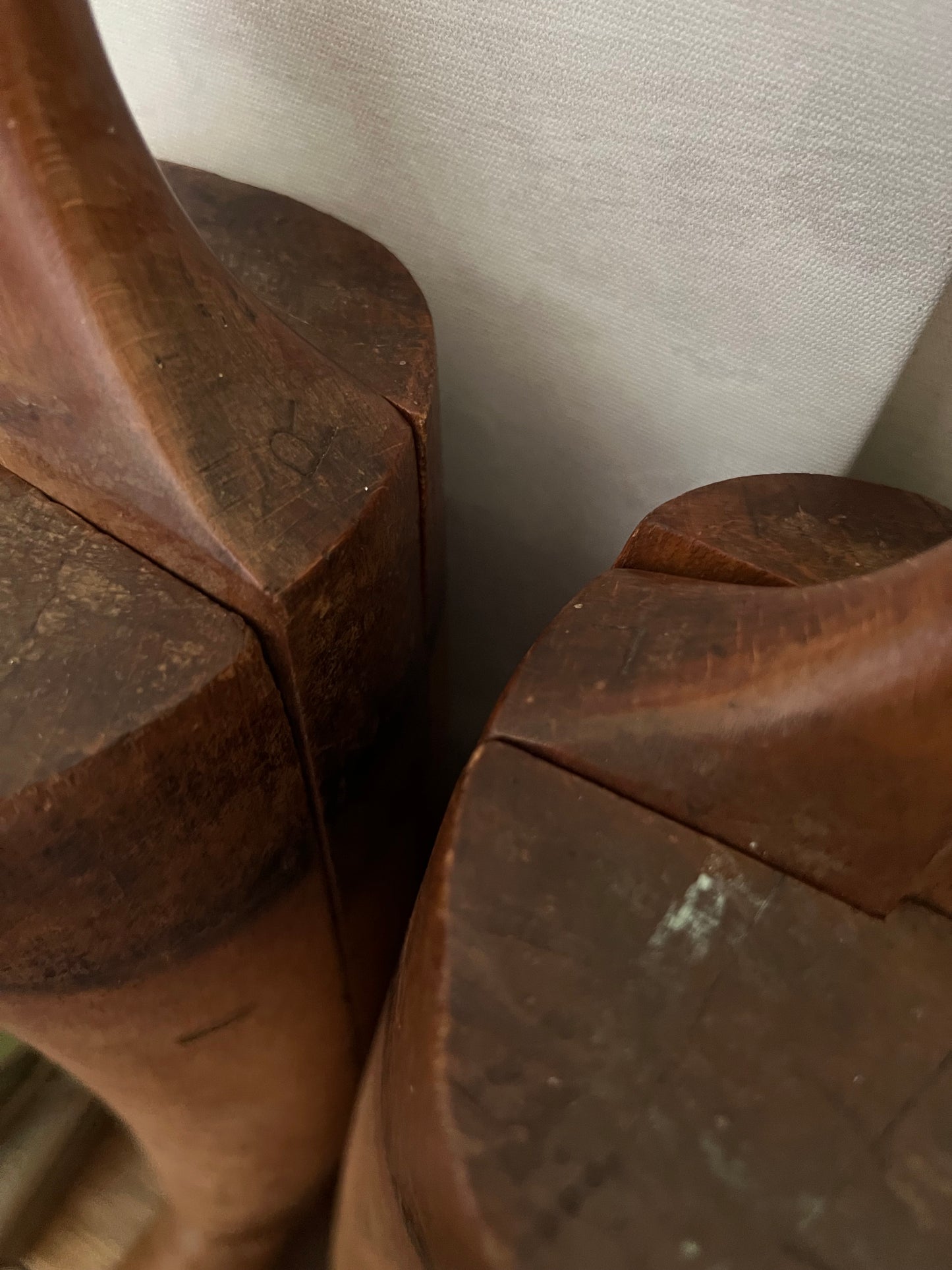 Riding boots with wooden lasts