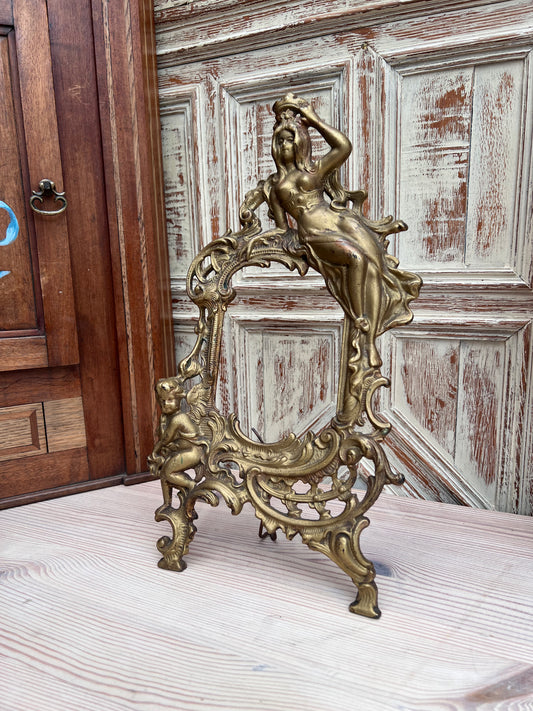 Beatrice art nouveau cast frame