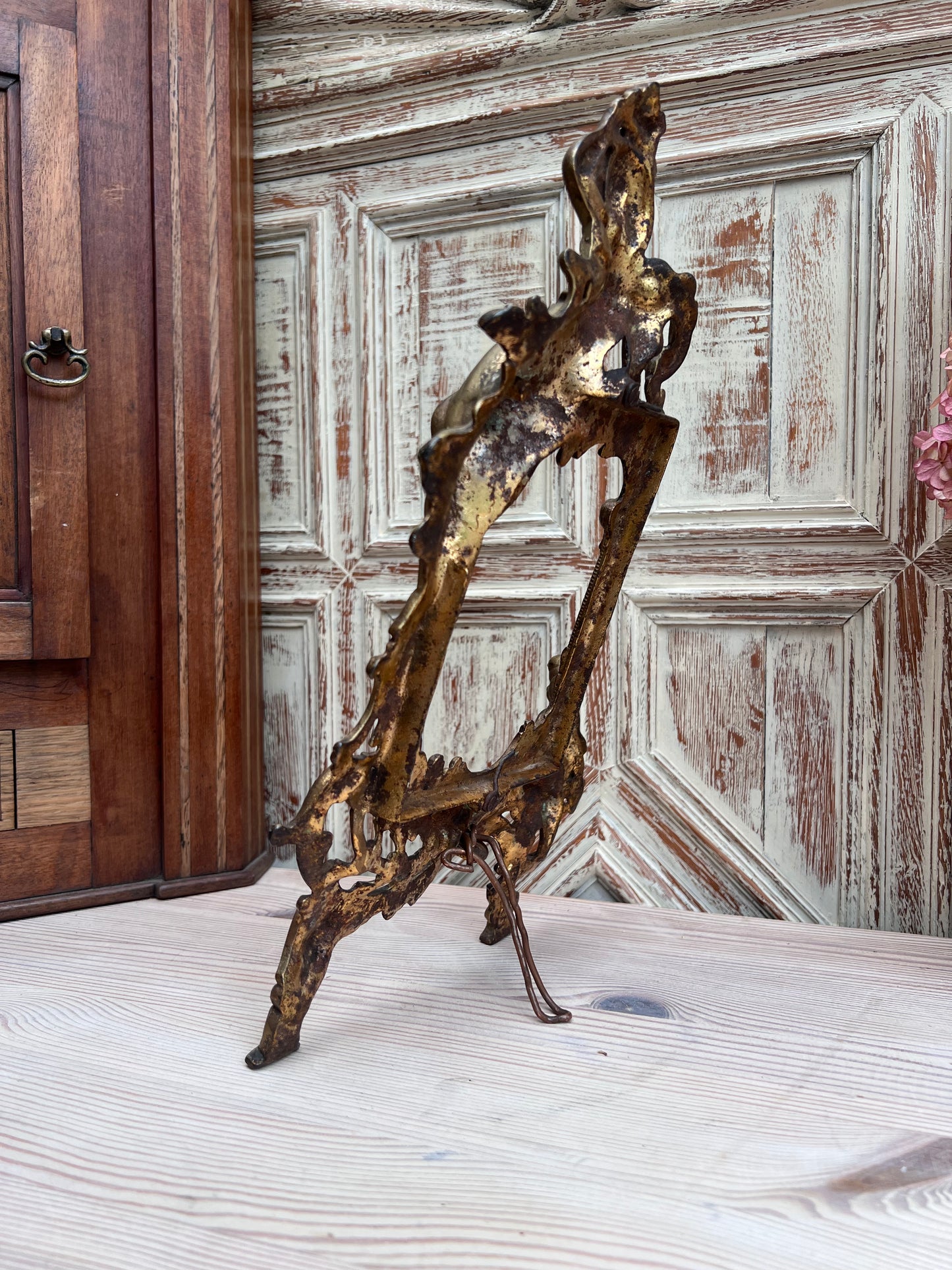 Beatrice art nouveau cast frame